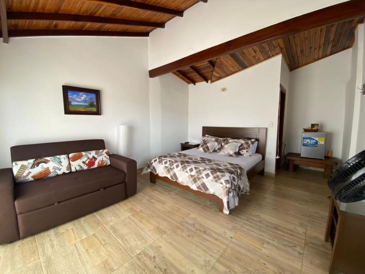El Portal De Don Luis Hotell Guadalupe Exteriör bild