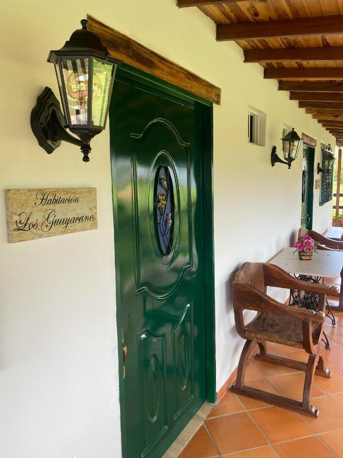 El Portal De Don Luis Hotell Guadalupe Exteriör bild