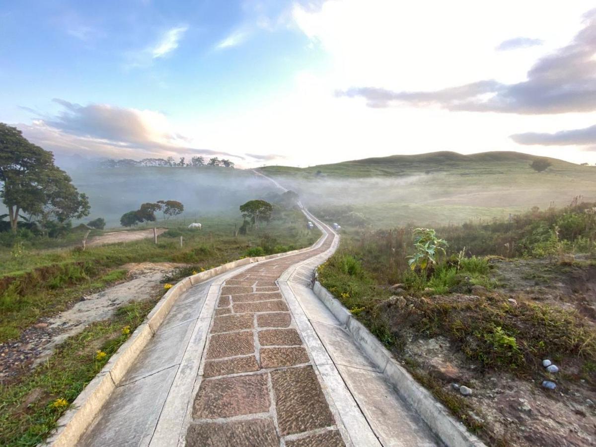 El Portal De Don Luis Hotell Guadalupe Exteriör bild