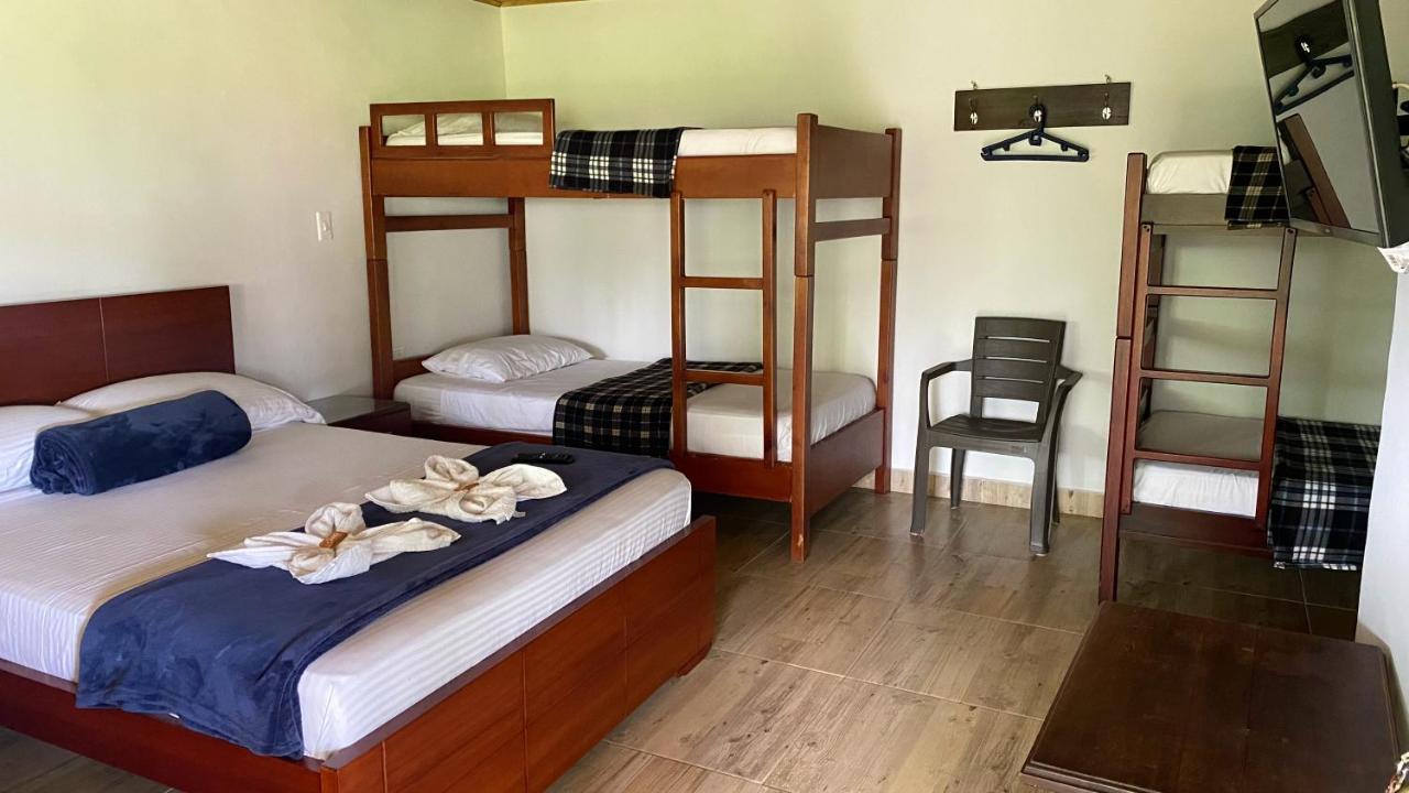 El Portal De Don Luis Hotell Guadalupe Exteriör bild